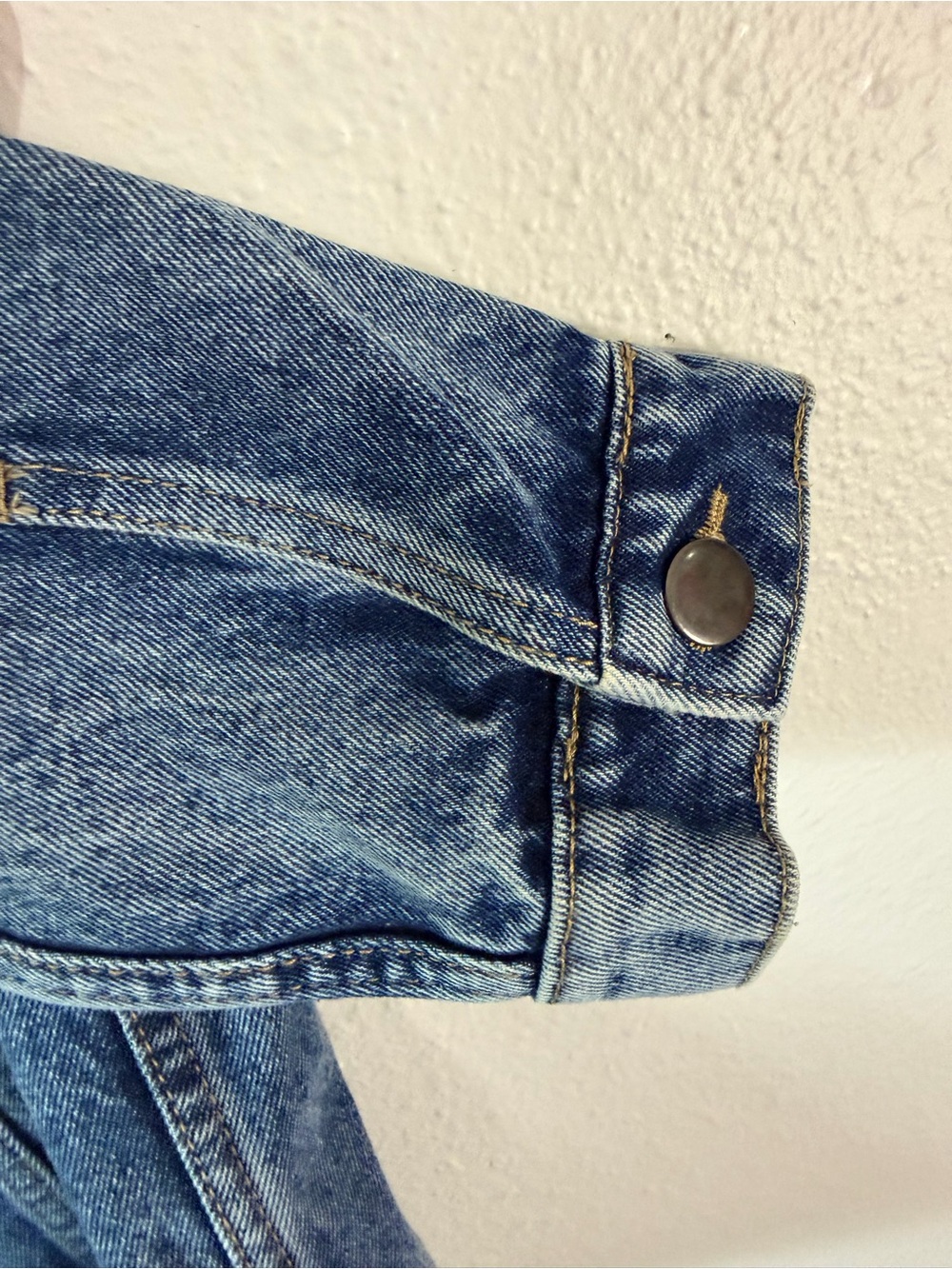 Trigger Embroidered Beaded Bee Denim Jean Jacket L Statement Art Wear - Picture 7 of 13